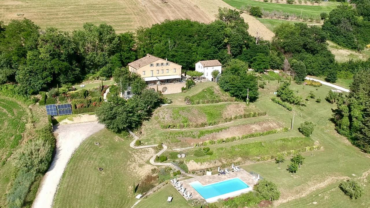 La Giravolta Country House Casa de hóspedes Barchi Exterior foto